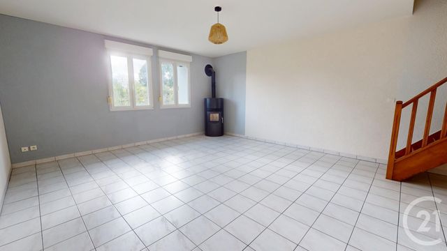 Appartement &agrave; louer - 3 pi&egrave;ces - 85 m2 - Valdahon - 25 - FRANCHE-COMTE