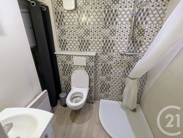 Appartement T2 &agrave; louer - 2 pi&egrave;ces - 30 m2 - Ornans - 25 - FRANCHE-COMTE