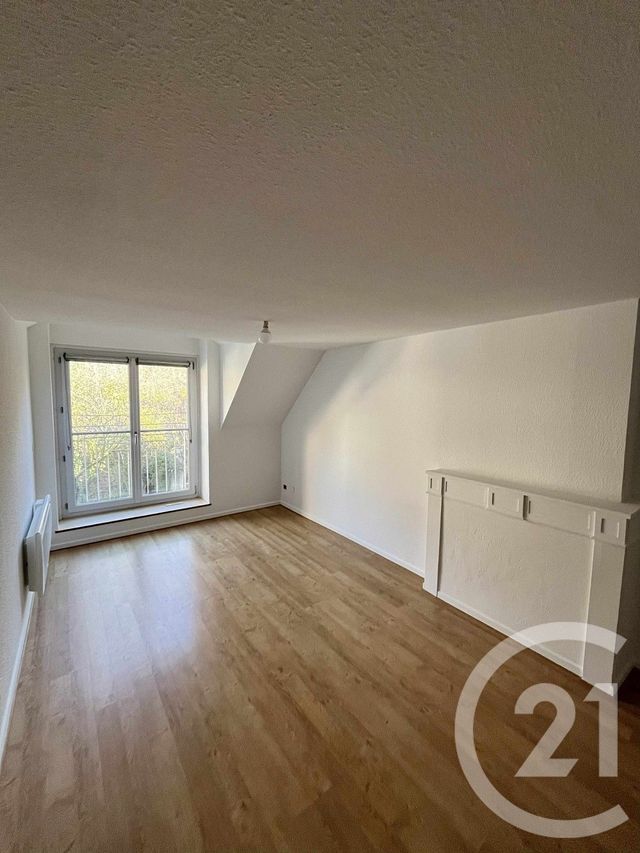Appartement T2 à louer ORNANS