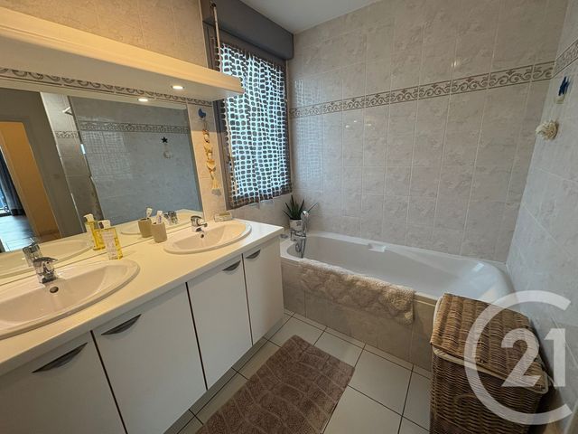 Appartement F4 à vendre - 4 pièces - 99 m2 - Valdahon - 25 - FRANCHE-COMTE