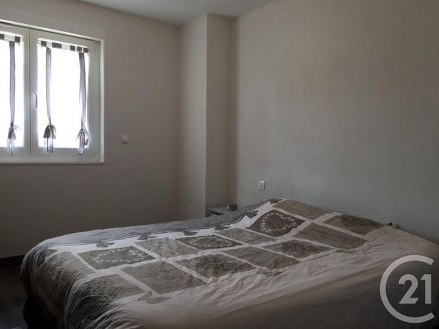 Appartement à louer - 3 pièces - 90,25 m2 - Etalans - 25 - FRANCHE-COMTE