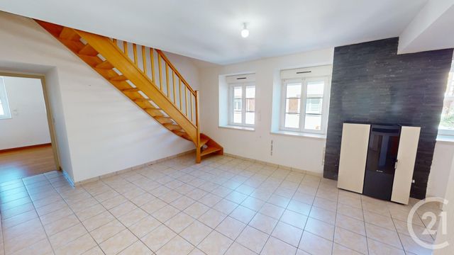 Appartement &agrave; louer - 3 pi&egrave;ces - 77,55 m2 - Vercel Villedieu Le Camp - 25 - FRANCHE-COMTE