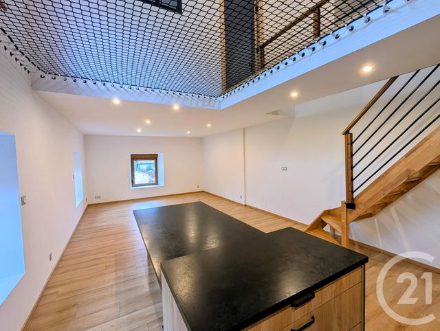 Appartement &agrave; louer - 6 pi&egrave;ces - 147,67 m2 - Loray - 25 - FRANCHE-COMTE