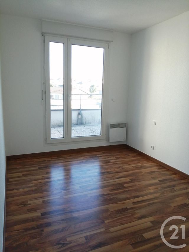 Appartement F2 &agrave; louer - 2 pi&egrave;ces - 57,21 m2 - Valdahon - 25 - FRANCHE-COMTE