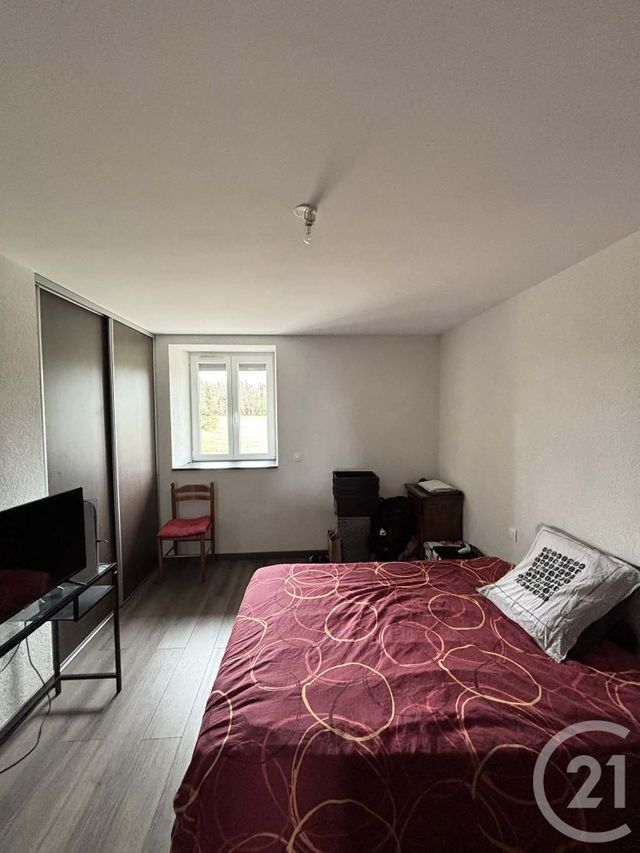 Appartement F3 &agrave; louer - 3 pi&egrave;ces - 85,50 m2 - Etalans - 25 - FRANCHE-COMTE