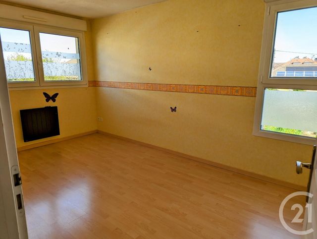 Appartement F4 &agrave; louer - 4 pi&egrave;ces - 92 m2 - Valdahon - 25 - FRANCHE-COMTE
