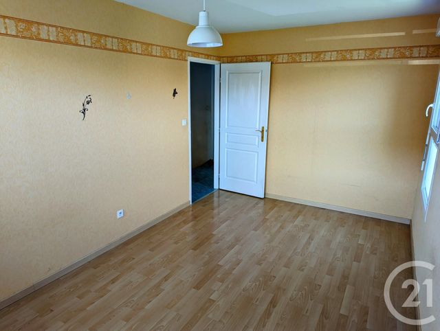 Appartement F4 &agrave; louer - 4 pi&egrave;ces - 92 m2 - Valdahon - 25 - FRANCHE-COMTE