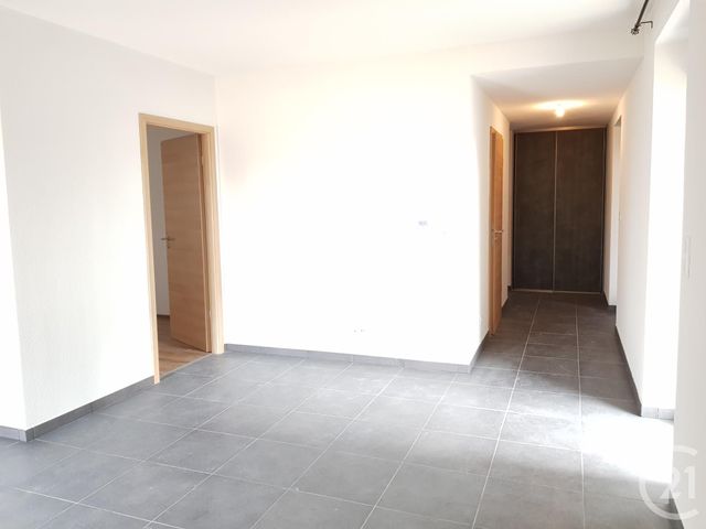 Appartement F3 &agrave; louer - 3 pi&egrave;ces - 63,20 m2 - Valdahon - 25 - FRANCHE-COMTE