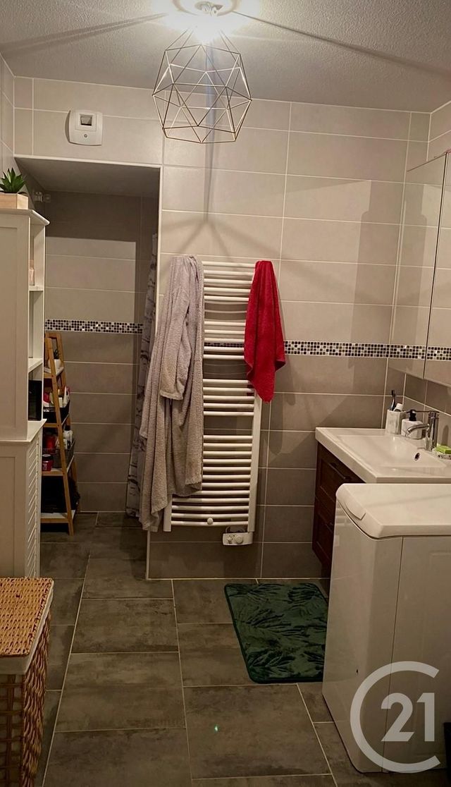 Appartement F2 &agrave; louer - 2 pi&egrave;ces - 47,90 m2 - Valdahon - 25 - FRANCHE-COMTE