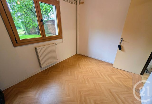 Maison &agrave; louer - 6 pi&egrave;ces - 97,50 m2 - Valdahon - 25 - FRANCHE-COMTE