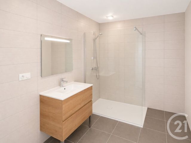 Appartement &agrave; louer - 4 pi&egrave;ces - 107,25 m2 - Pierrefontaine Les Varans - 25 - FRANCHE-COMTE