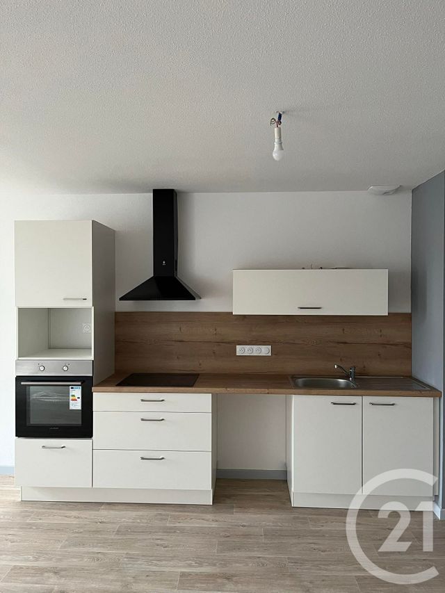 Appartement &agrave; louer - 4 pi&egrave;ces - 107,25 m2 - Pierrefontaine Les Varans - 25 - FRANCHE-COMTE