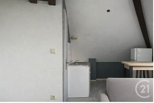 Appartement F2 &agrave; louer - 3 pi&egrave;ces - 21,70 m2 - Valdahon - 25 - FRANCHE-COMTE