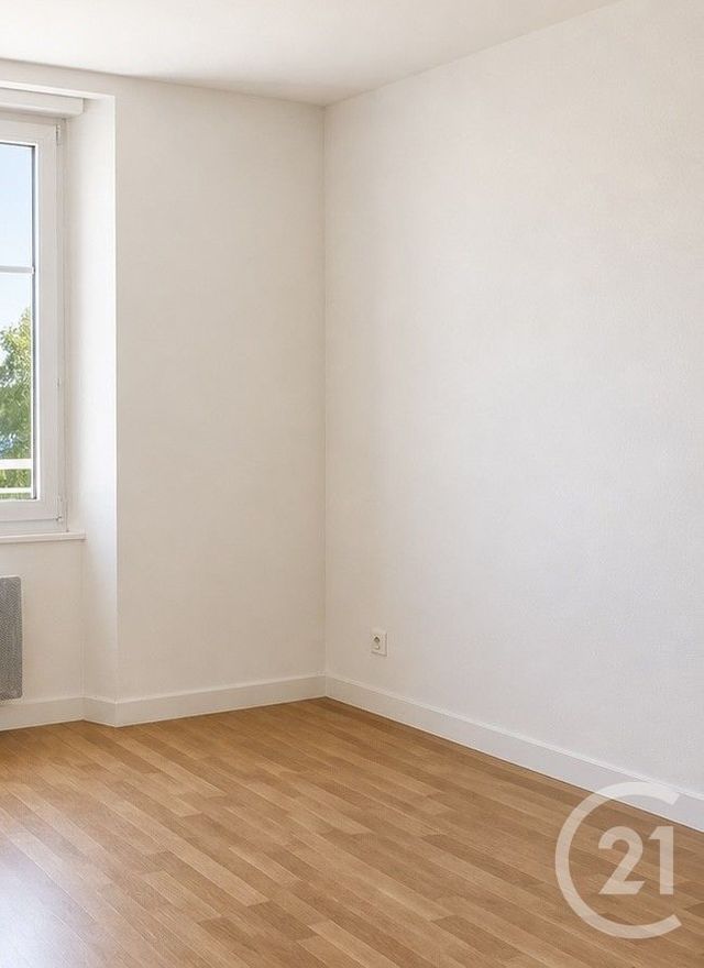 Appartement F1 &agrave; louer - 1 pi&egrave;ce - 32 m2 - Ornans - 25 - FRANCHE-COMTE