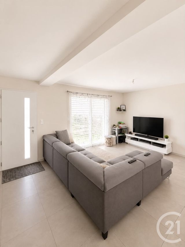 Maison &agrave; louer - 5 pi&egrave;ces - 115 m2 - Etalans - 25 - FRANCHE-COMTE