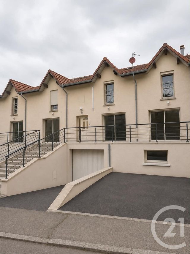 Appartement F3 &agrave; louer - 3 pi&egrave;ces - 50 m2 - Vernierfontaine - 25 - FRANCHE-COMTE