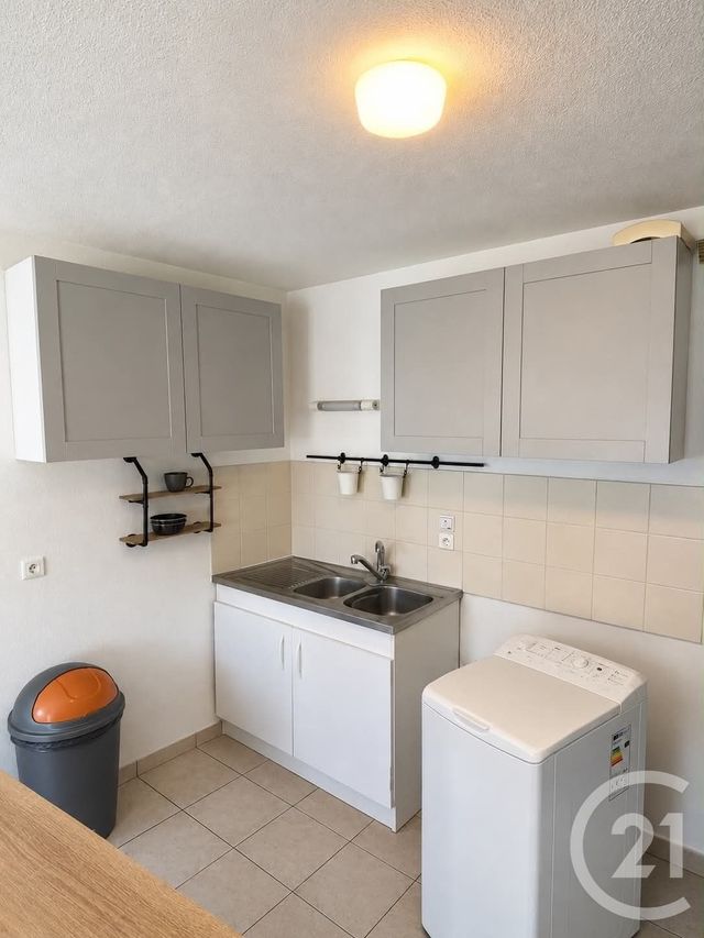 Appartement &agrave; louer - 3 pi&egrave;ces - 58 m2 - Vercel Villedieu Le Camp - 25 - FRANCHE-COMTE