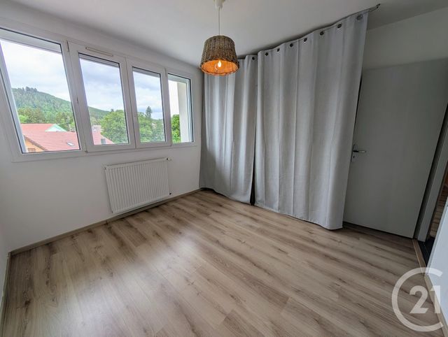 Appartement &agrave; louer - 3 pi&egrave;ces - 65 m2 - Orchamps Vennes - 25 - FRANCHE-COMTE