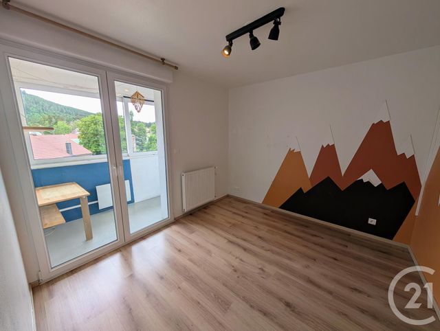 Appartement &agrave; louer - 3 pi&egrave;ces - 65 m2 - Orchamps Vennes - 25 - FRANCHE-COMTE