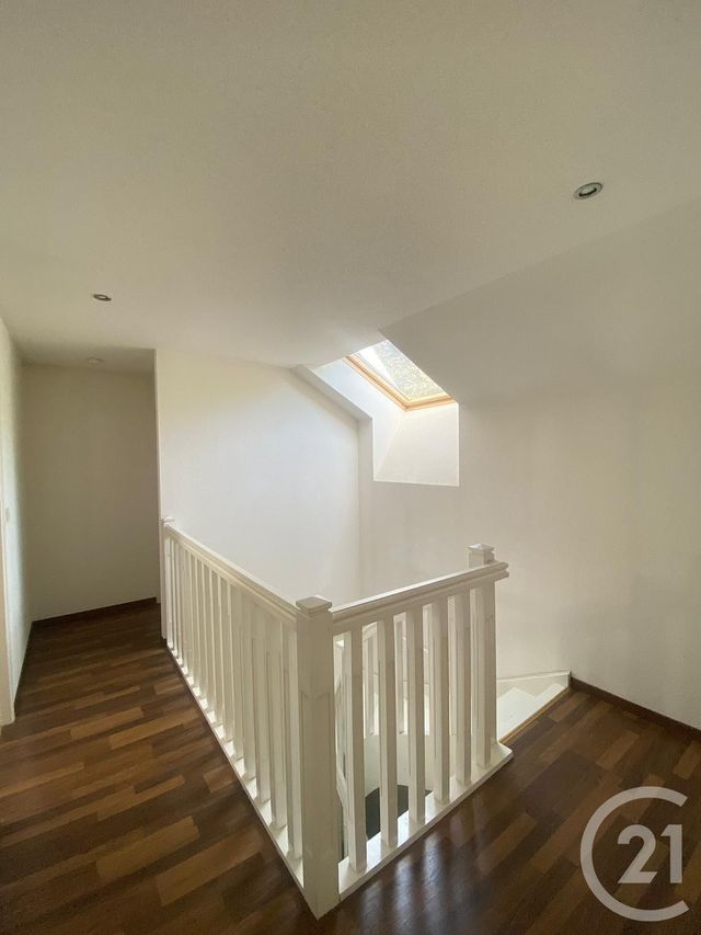 Appartement F6 &agrave; louer - 6 pi&egrave;ces - 116,30 m2 - Vercel Villedieu Le Camp - 25 - FRANCHE-COMTE