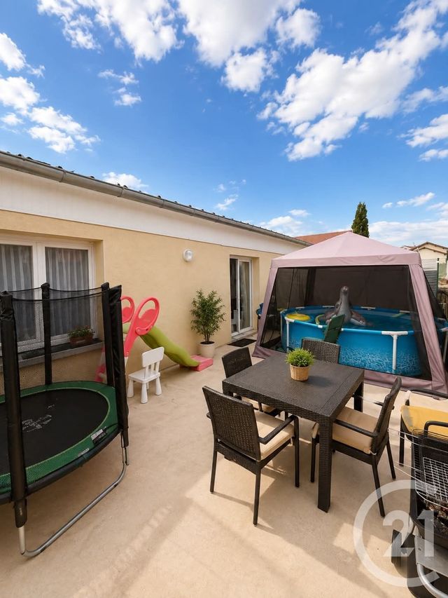 Appartement &agrave; louer - 4 pi&egrave;ces - 80 m2 - Vercel Villedieu Le Camp - 25 - FRANCHE-COMTE