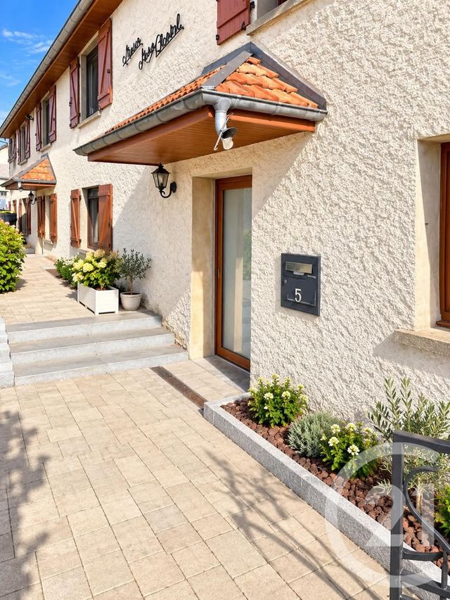 Appartement F4 &agrave; louer - 4 pi&egrave;ces - 160 m2 - Epenouse - 25 - FRANCHE-COMTE