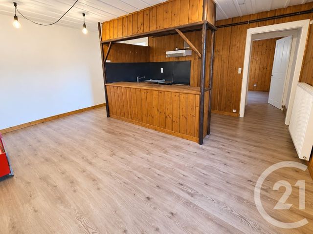 Appartement F2 &agrave; louer - 2 pi&egrave;ces - 43 m2 - Avoudrey - 25 - FRANCHE-COMTE