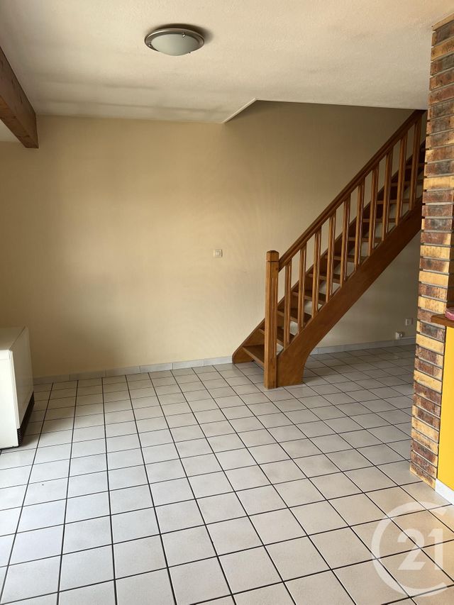 Appartement F2 &agrave; louer - 2 pi&egrave;ces - 36 m2 - Valdahon - 25 - FRANCHE-COMTE