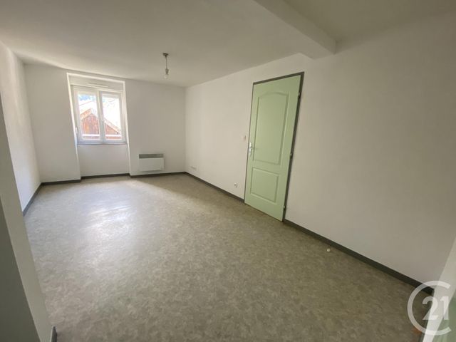 Appartement F4 &agrave; louer - 4 pi&egrave;ces - 96,50 m2 - St Hippolyte - 25 - FRANCHE-COMTE
