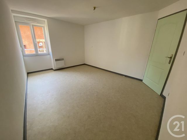 Appartement F4 &agrave; louer - 4 pi&egrave;ces - 96,50 m2 - St Hippolyte - 25 - FRANCHE-COMTE