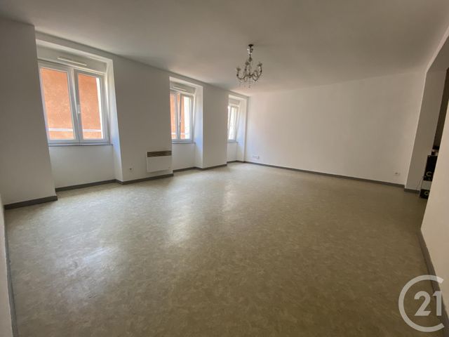 Appartement F4 &agrave; louer - 4 pi&egrave;ces - 96,50 m2 - St Hippolyte - 25 - FRANCHE-COMTE
