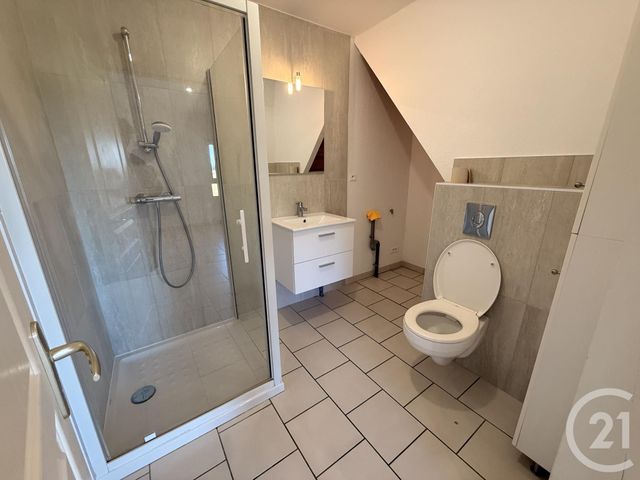 Appartement F3 &agrave; louer - 3 pi&egrave;ces - 72,42 m2 - Charquemont - 25 - FRANCHE-COMTE