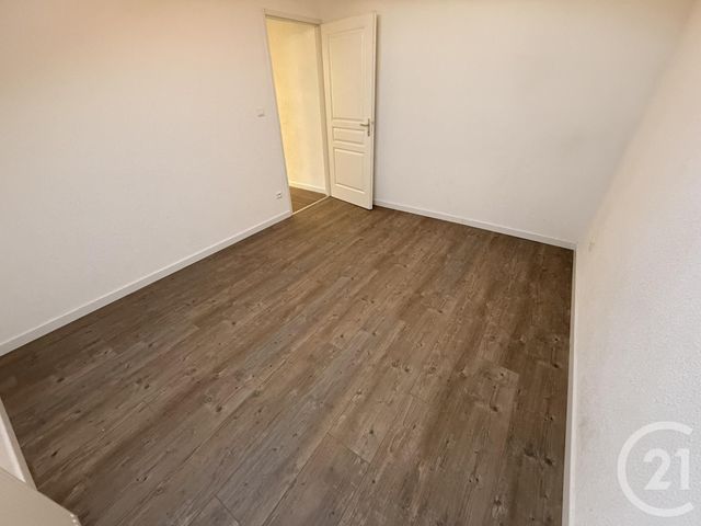 Appartement F3 &agrave; louer - 3 pi&egrave;ces - 72,42 m2 - Charquemont - 25 - FRANCHE-COMTE