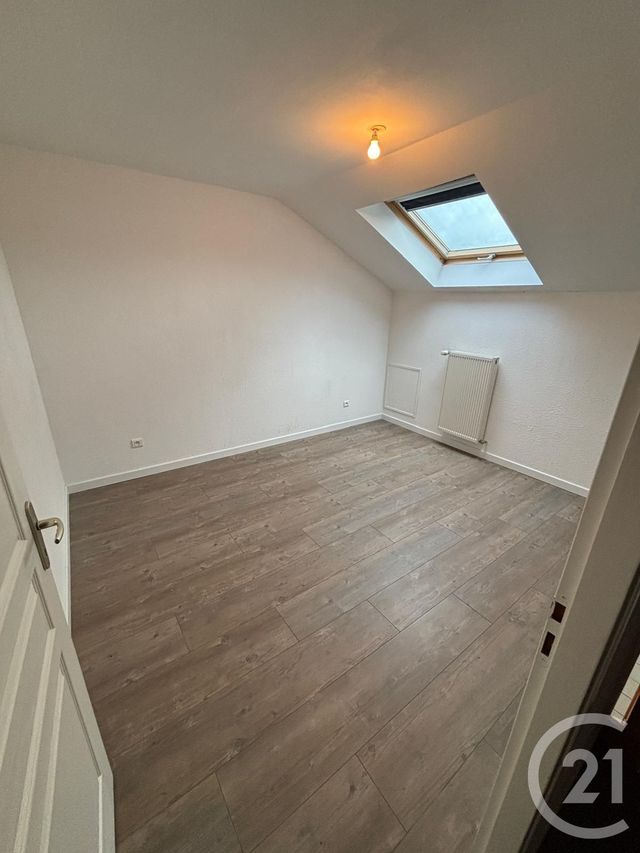 Appartement F3 à louer - 3 pièces - 72,42 m2 - Charquemont - 25 - FRANCHE-COMTE