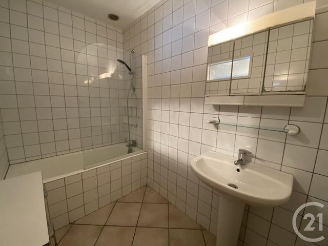 Appartement F3 &agrave; louer - 3 pi&egrave;ces - 69,77 m2 - Frambouhans - 25 - FRANCHE-COMTE