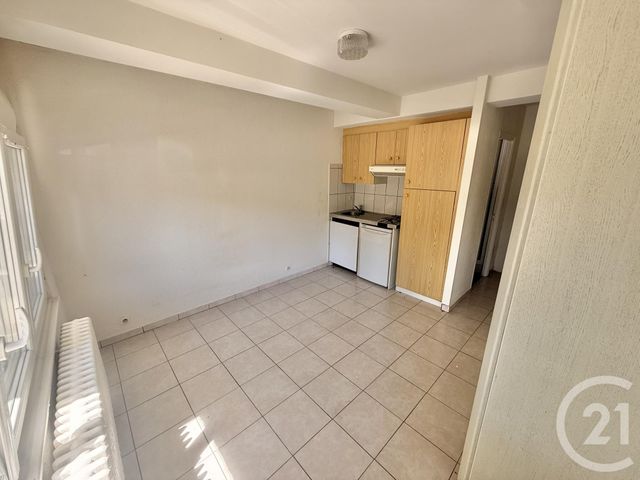 Appartement F1 &agrave; louer - 1 pi&egrave;ce - 17,45 m2 - Damprichard - 25 - FRANCHE-COMTE