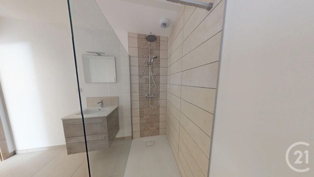 Appartement F3 &agrave; louer - 3 pi&egrave;ces - 80,14 m2 - Damprichard - 25 - FRANCHE-COMTE
