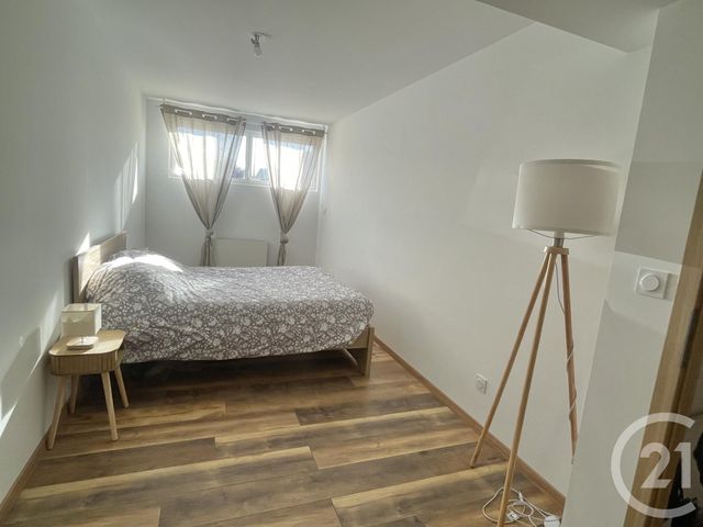 Appartement F4 &agrave; louer - 4 pi&egrave;ces - 117,30 m2 - Charquemont - 25 - FRANCHE-COMTE