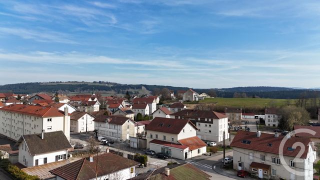 Appartement F4 &agrave; louer - 4 pi&egrave;ces - 93,40 m2 - Charquemont - 25 - FRANCHE-COMTE