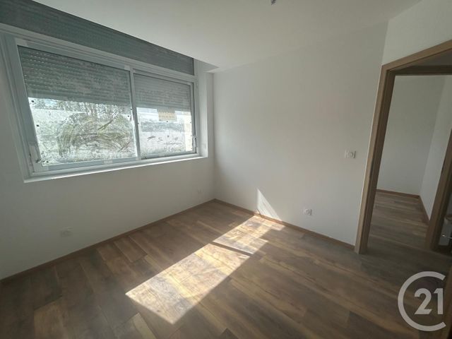 Appartement F4 &agrave; louer - 4 pi&egrave;ces - 93,40 m2 - Charquemont - 25 - FRANCHE-COMTE