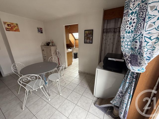 Appartement F3 à louer - 4 pièces - 80 m2 - Charquemont - 25 - FRANCHE-COMTE