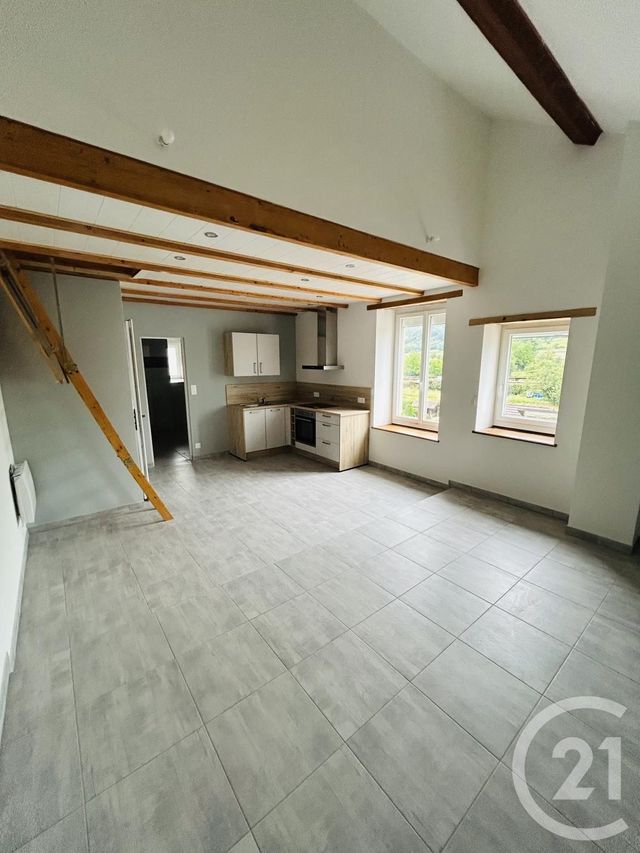 Appartement F2 &agrave; louer - 2 pi&egrave;ces - 45 m2 - Sancey - 25 - FRANCHE-COMTE