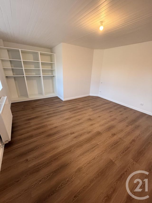 Maison à louer - 6 pièces - 152 m2 - Bonnetage - 25 - FRANCHE-COMTE