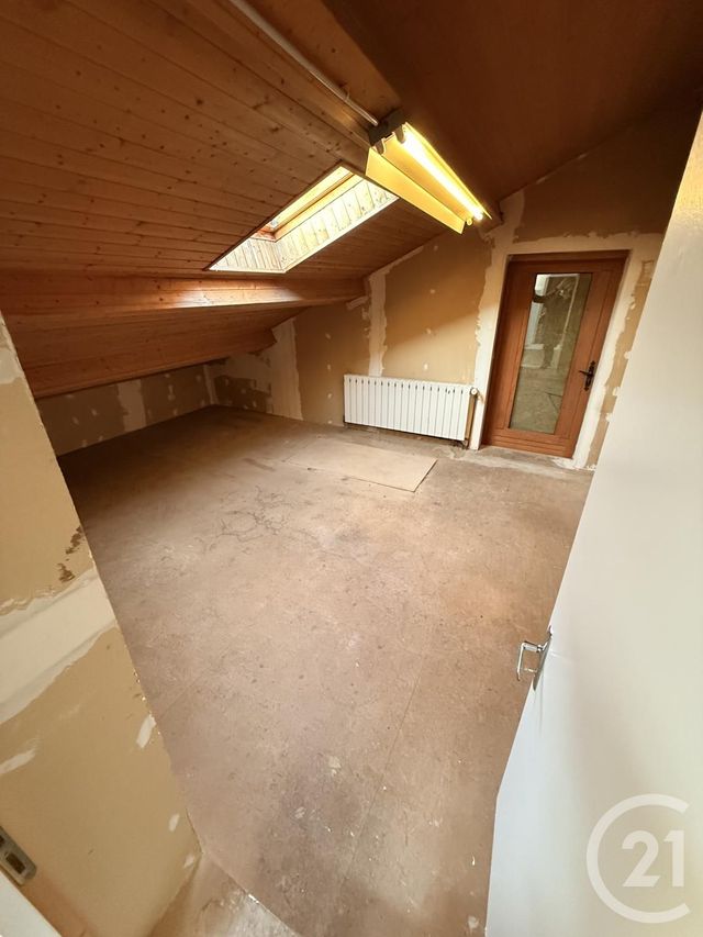 Maison à louer - 6 pièces - 152 m2 - Bonnetage - 25 - FRANCHE-COMTE