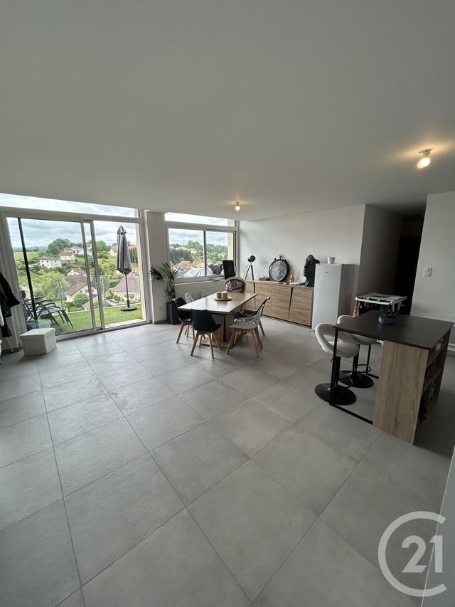 Appartement F4 à louer - 4 pièces - 89,55 m2 - Charquemont - 25 - FRANCHE-COMTE