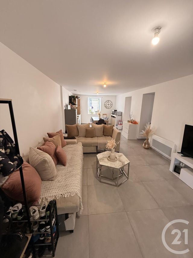 Appartement F3 &agrave; louer - 3 pi&egrave;ces - 61,88 m2 - Damprichard - 25 - FRANCHE-COMTE