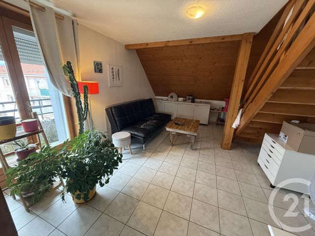 Appartement F5 &agrave; louer - 5 pi&egrave;ces - 68 m2 - Charquemont - 25 - FRANCHE-COMTE