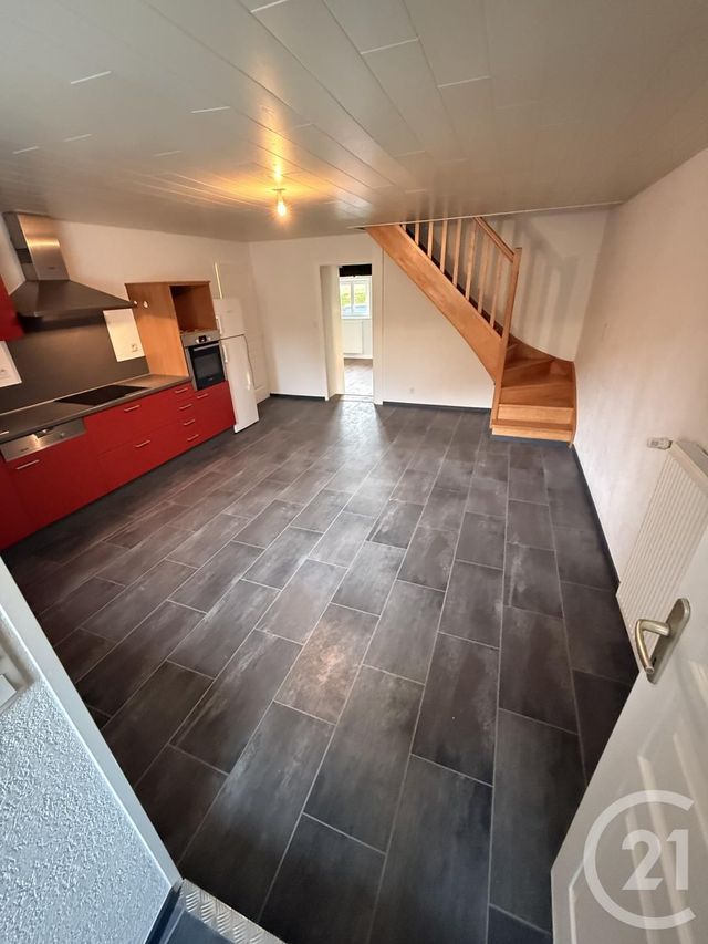 Maison &agrave; louer - 6 pi&egrave;ces - 152 m2 - Bonnetage - 25 - FRANCHE-COMTE
