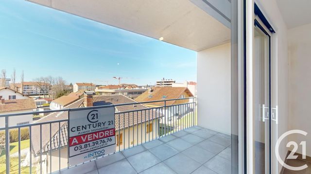 Appartement T3 à vendre - 3 pièces - 81,95 m2 - Pontarlier - 25 - FRANCHE-COMTE