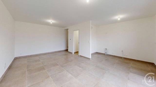 Appartement T3 à vendre - 3 pièces - 81,95 m2 - Pontarlier - 25 - FRANCHE-COMTE